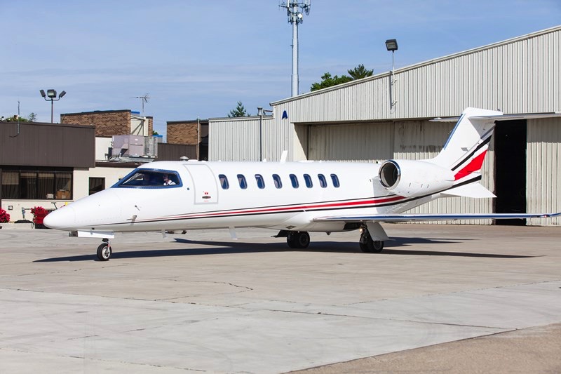 Image of tail N175MX