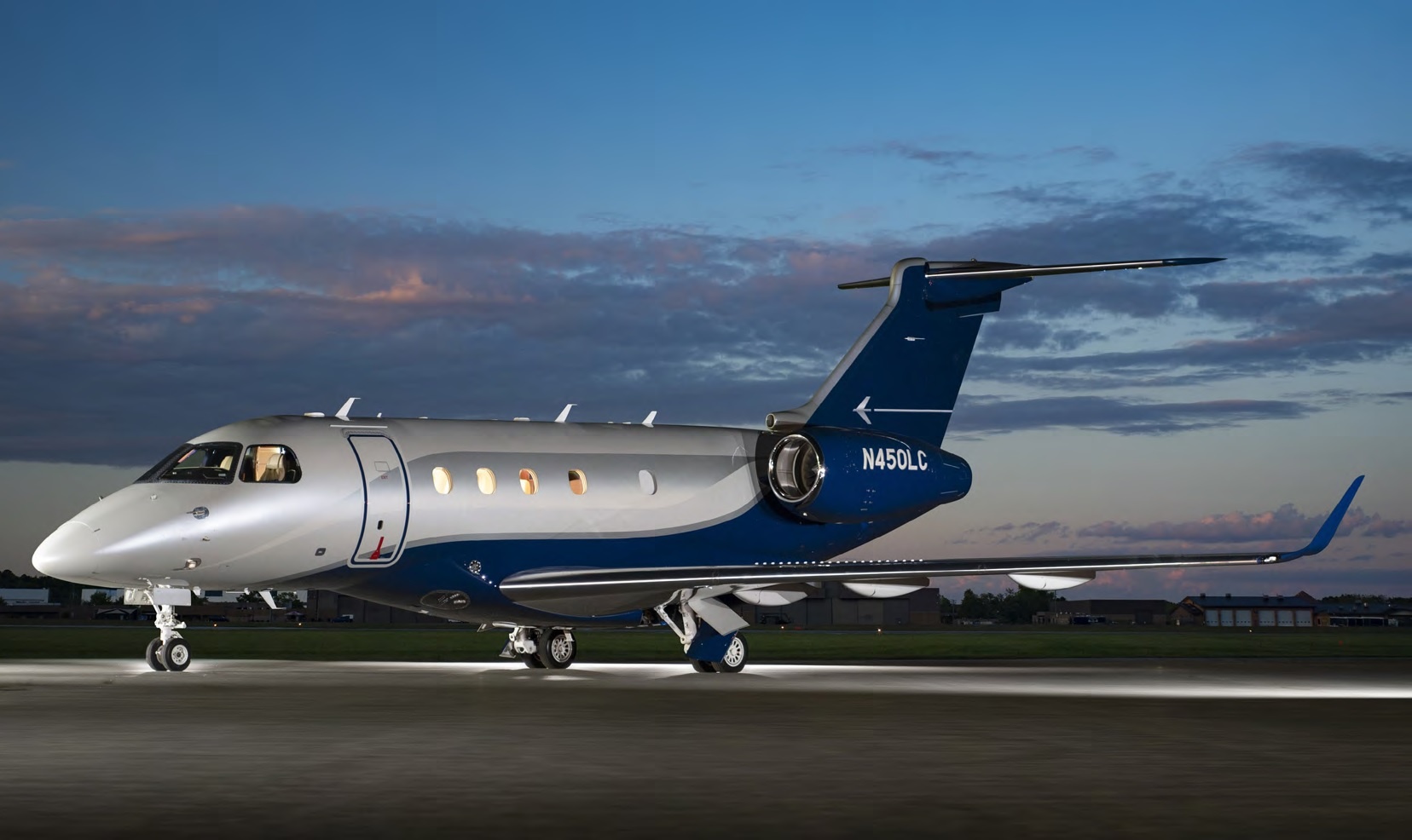 Image of tail N175U