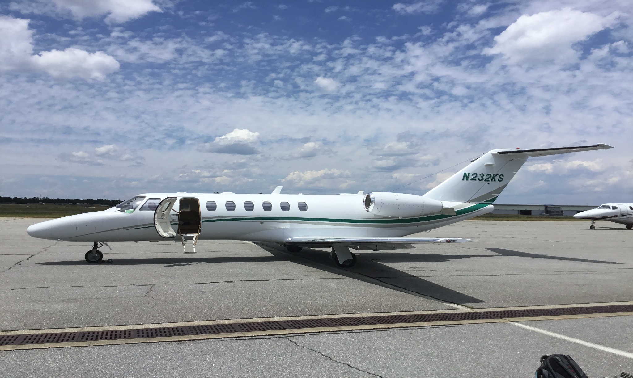 Image of tail N176BK