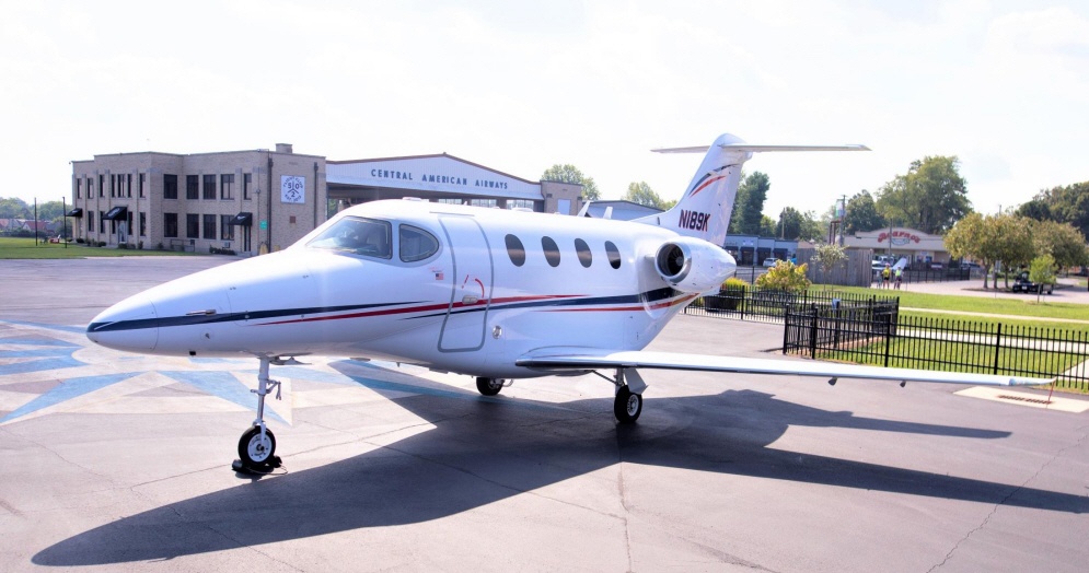 Image of tail N189K