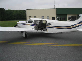 Image of tail N196SQ