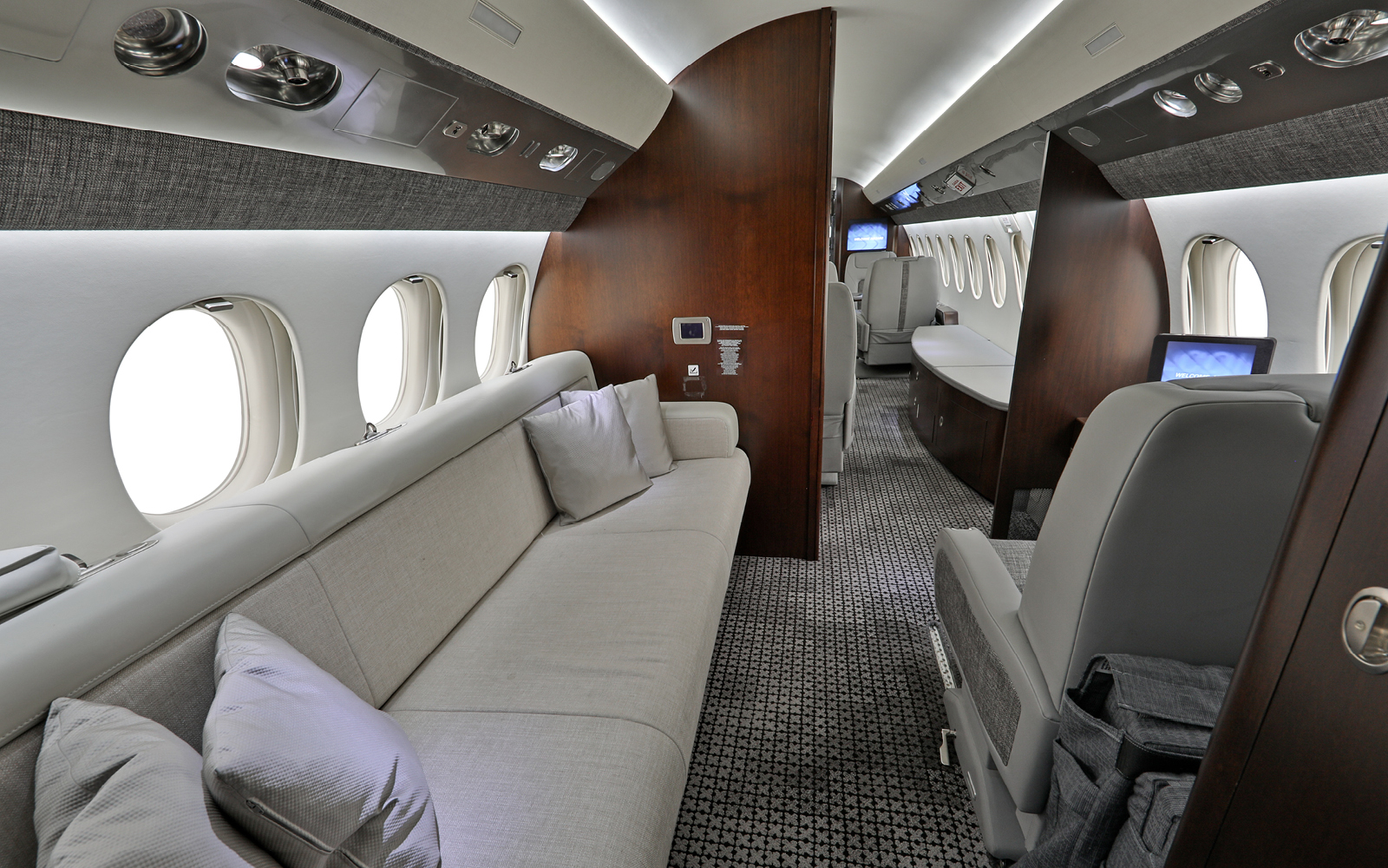Aircraft Image for N19NE