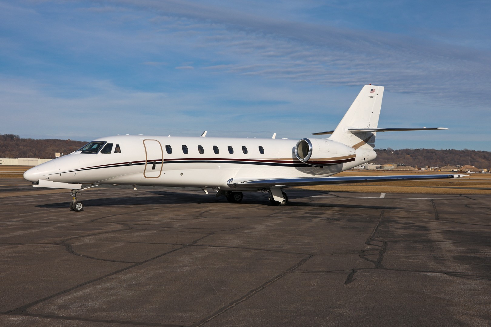 Image of tail N1NA