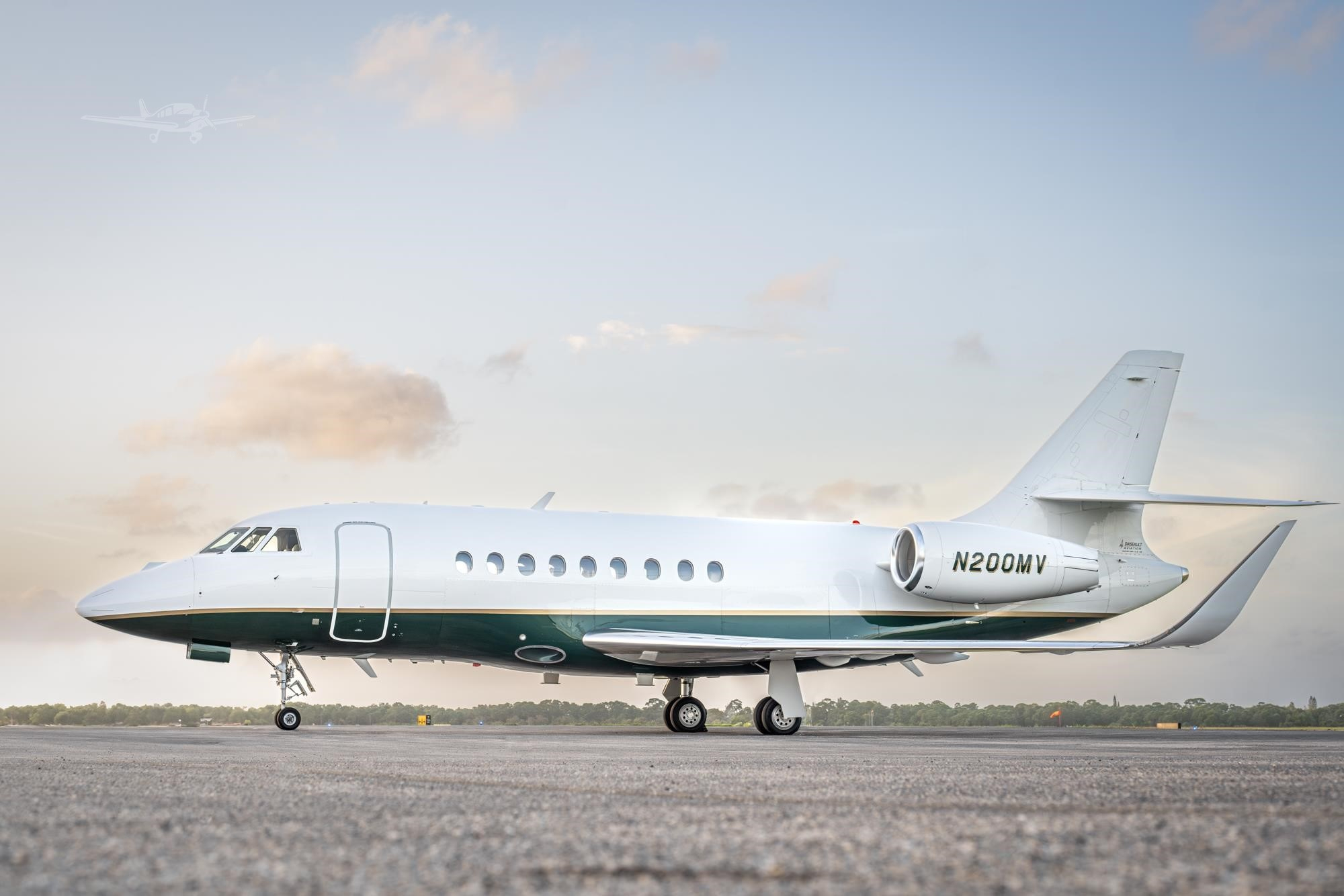 Image of tail N200MV