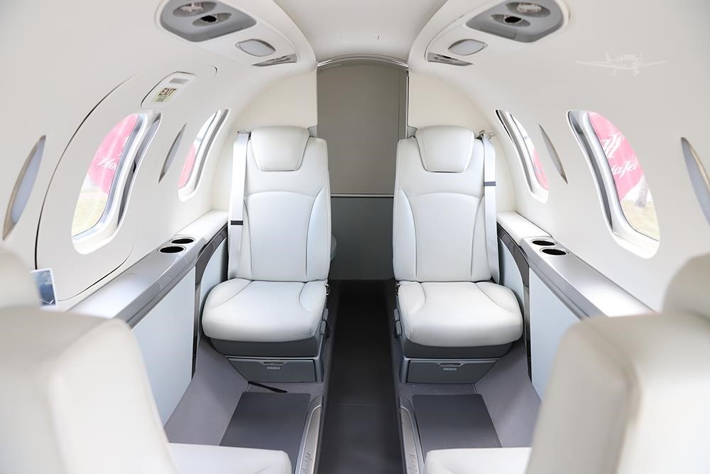 Aircraft Image for N20UQ
