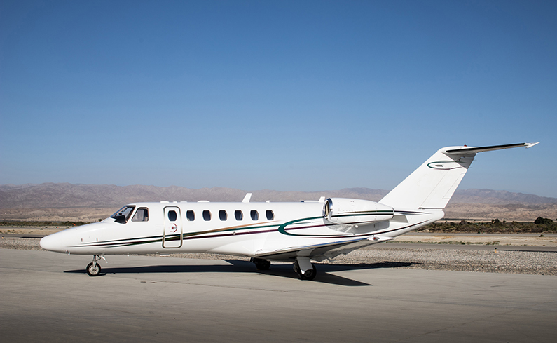 Image of tail N213F