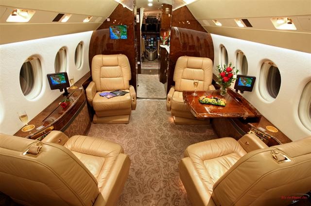 Aircraft Image for N215RE