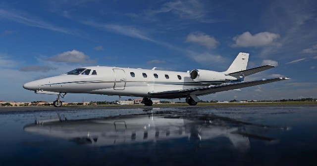 Image of tail N216BG