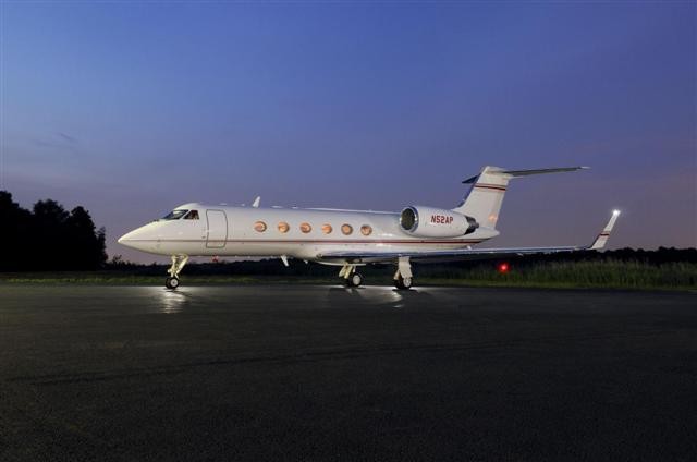 Image of tail N221EA