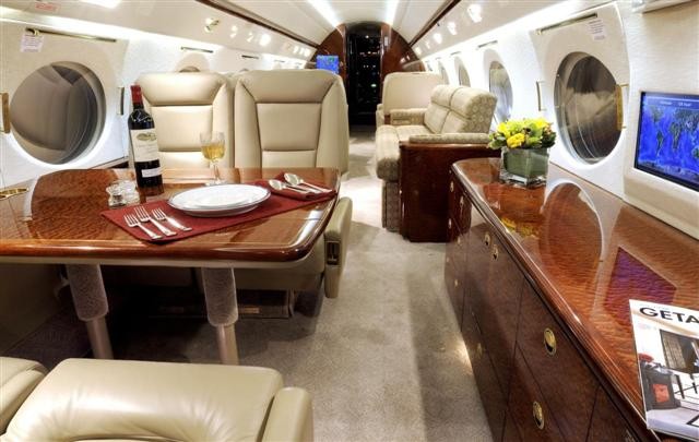Aircraft Image for N221EA