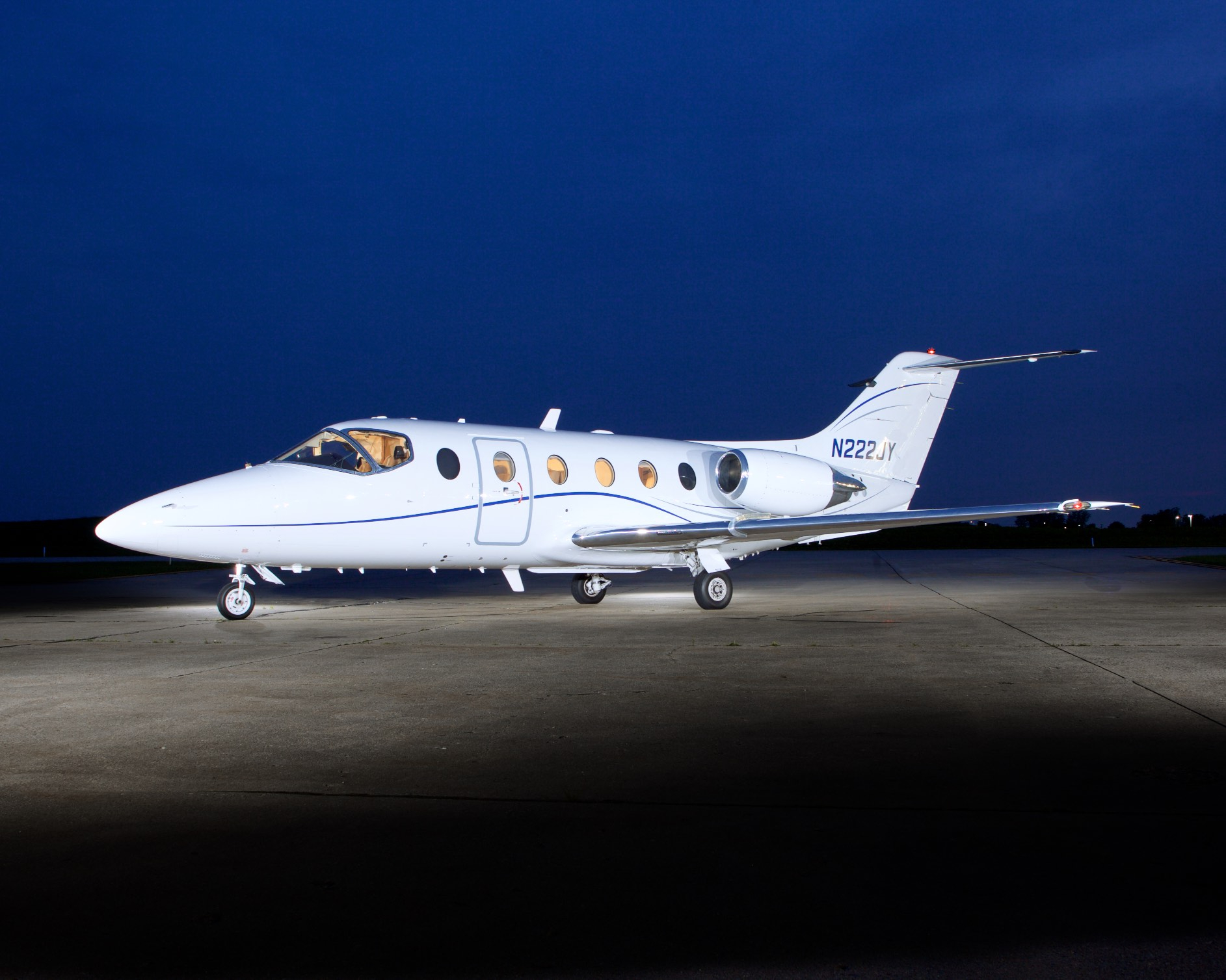 Image of tail N222JY