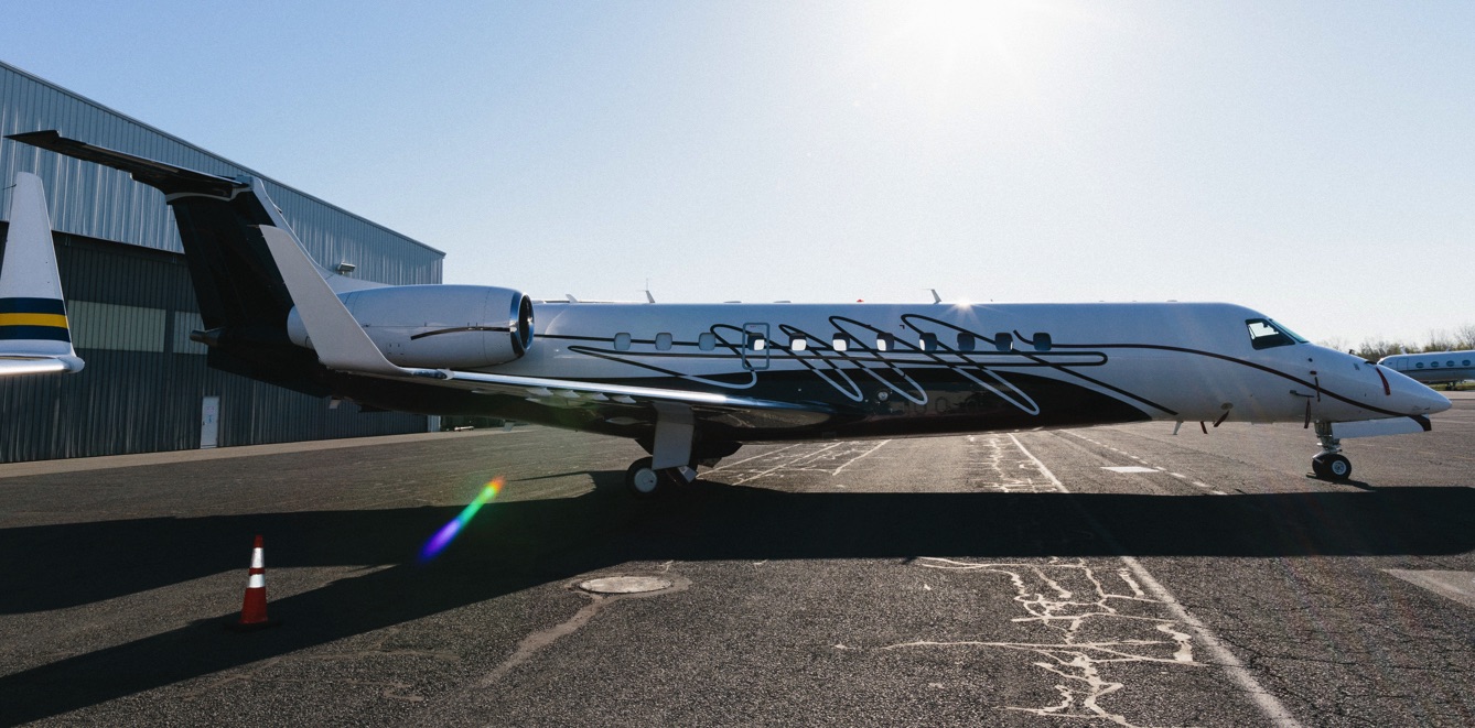 Image of tail N224LD