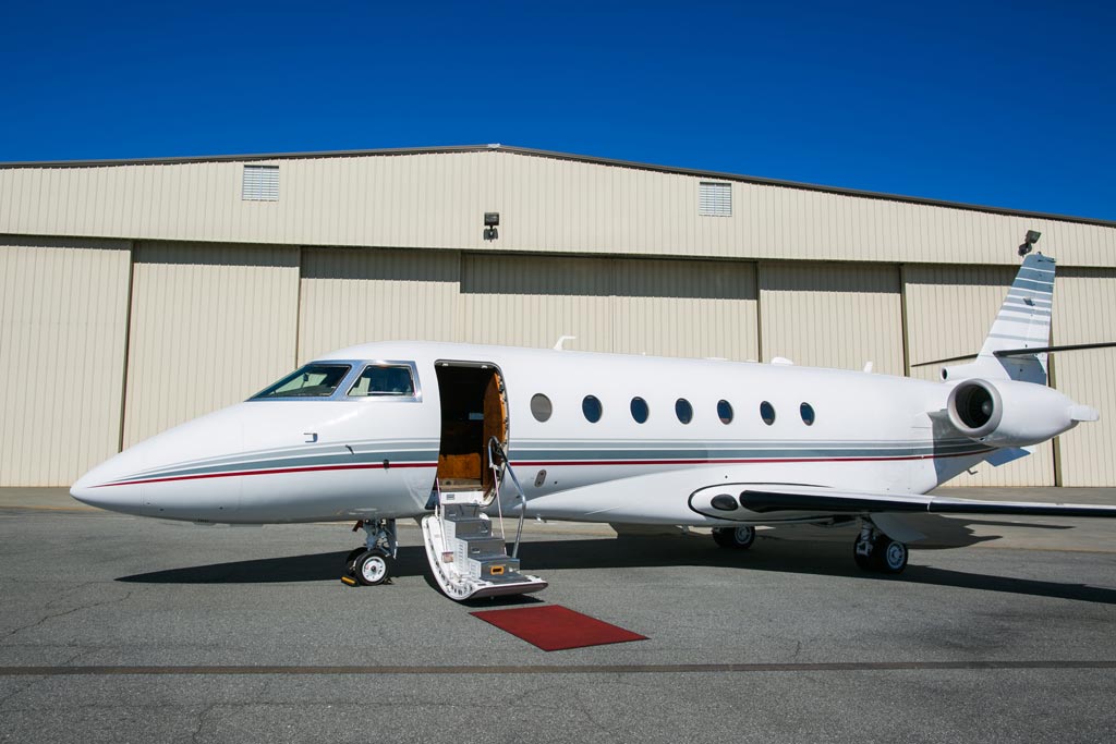 Image of tail N225JD