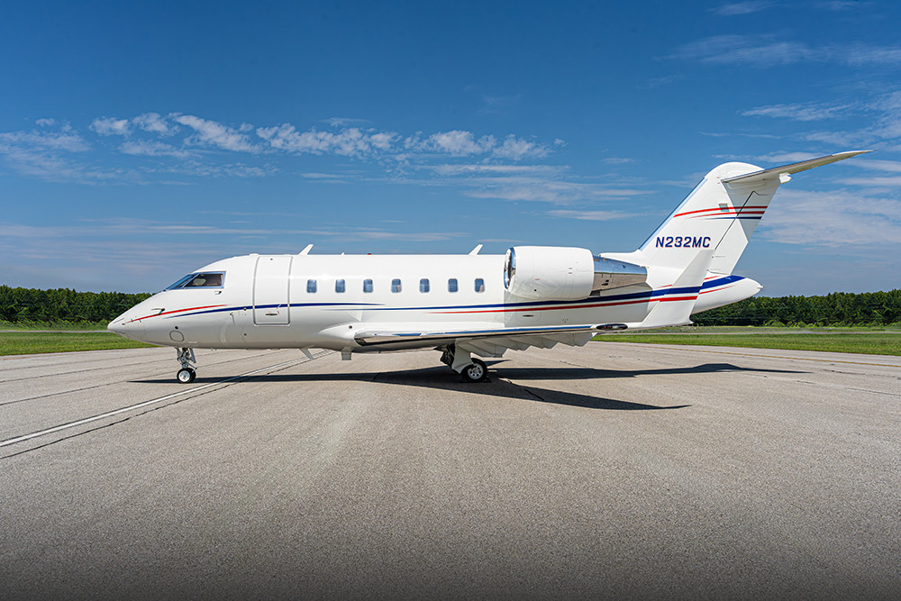 Image of tail N232MC