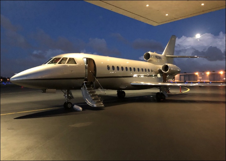 Image of tail N239AX