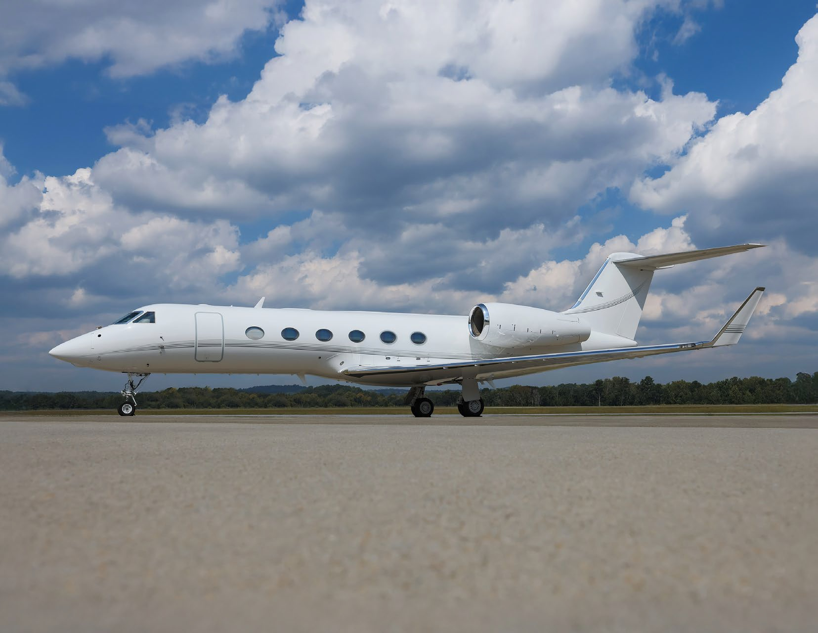 Image of tail N241CH