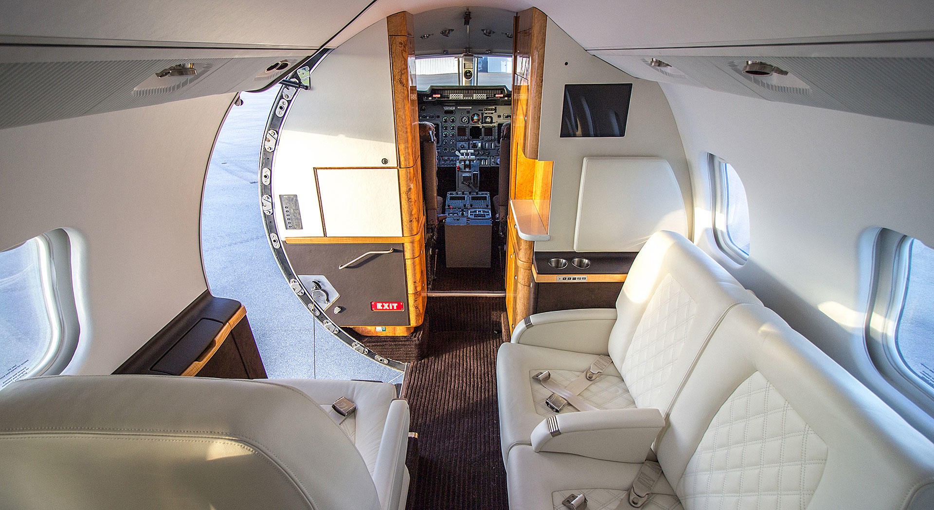 Aircraft Image for N242CS