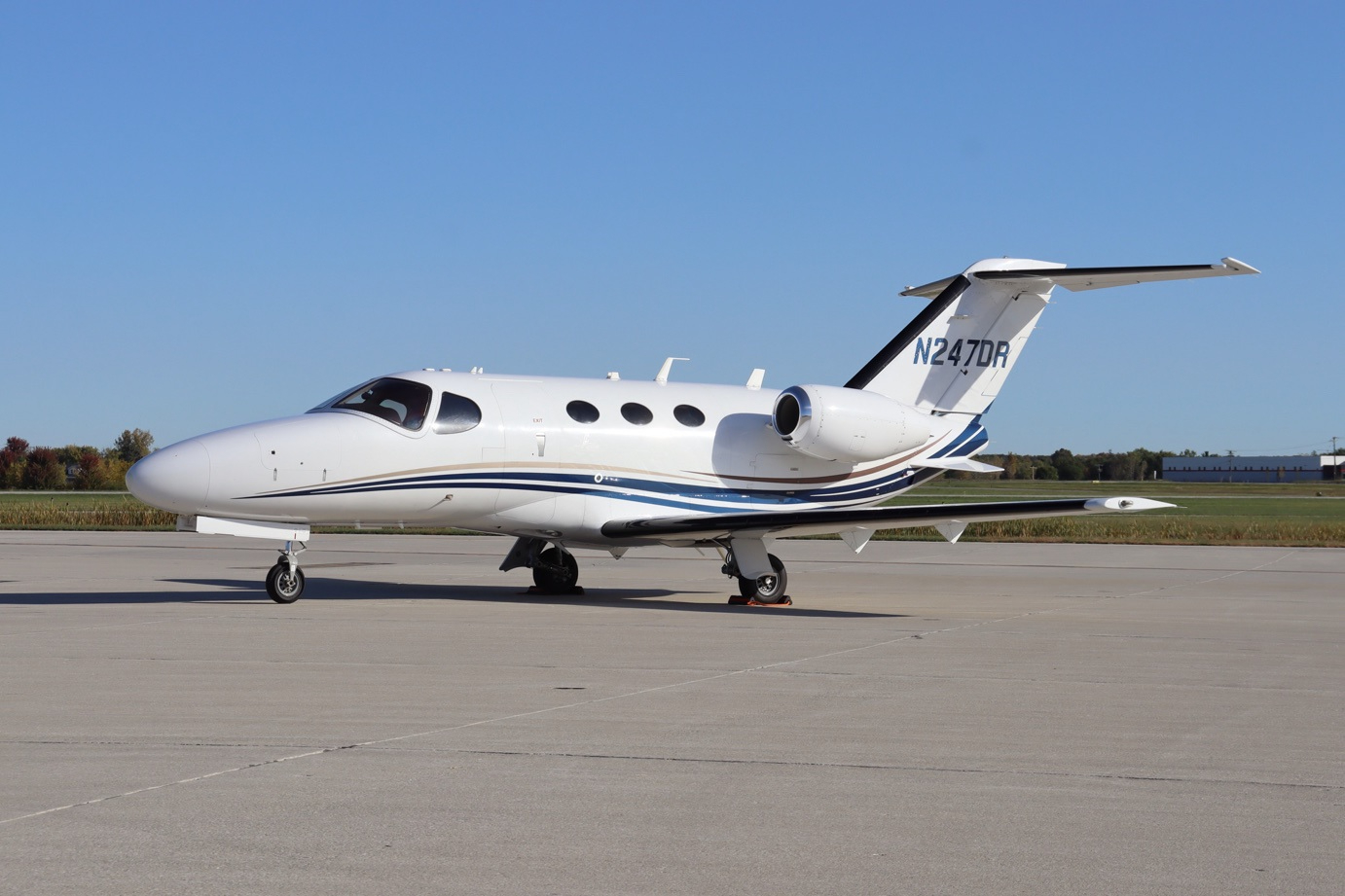 Image of tail N247DR