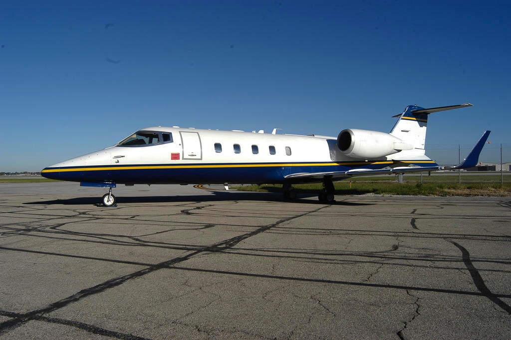 Image of tail N24GU