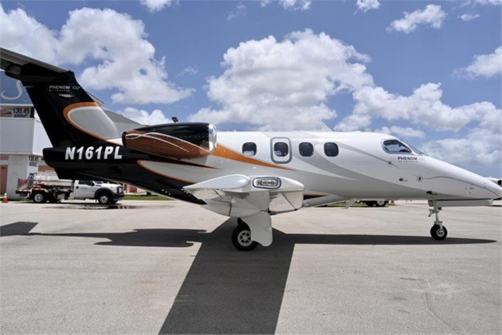 Image of tail N24PF