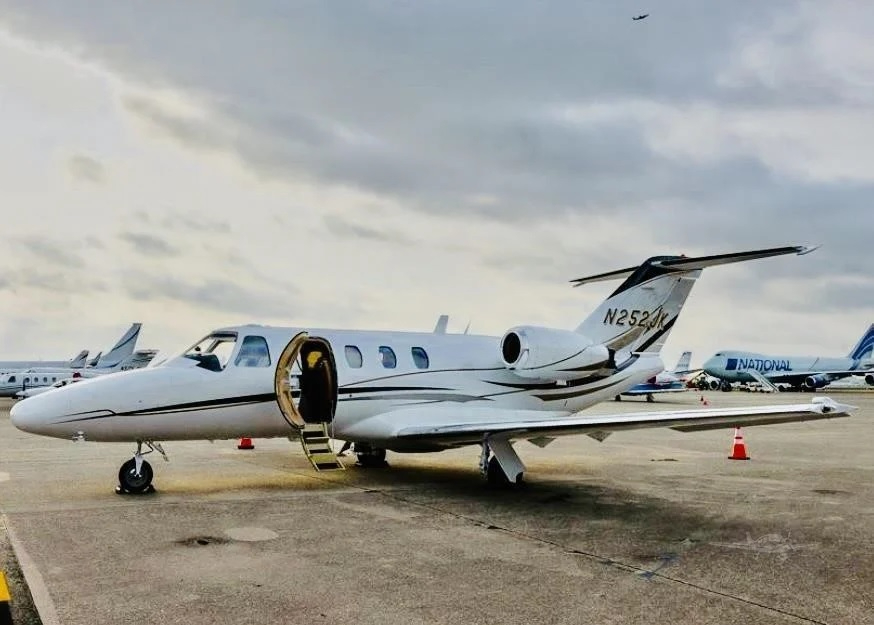 Image of tail N252JK