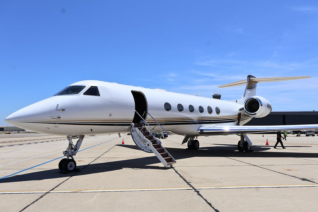Image of tail N256CW