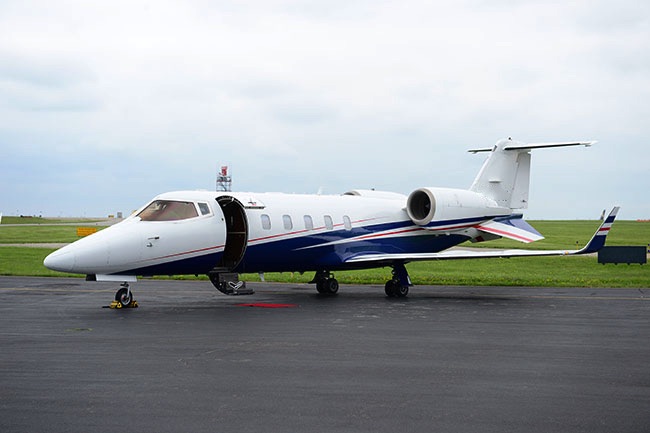 Image of tail N260FX