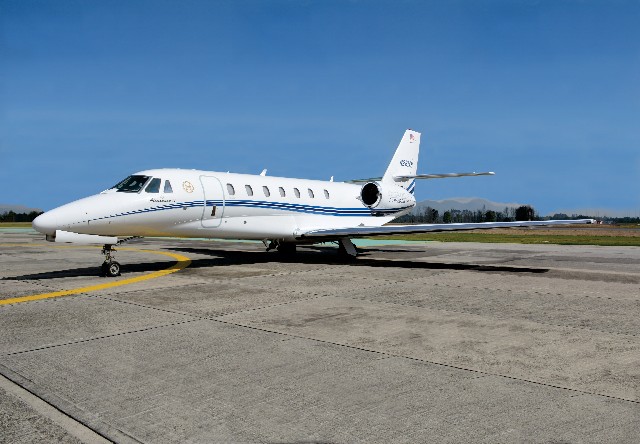 Image of tail N261AH