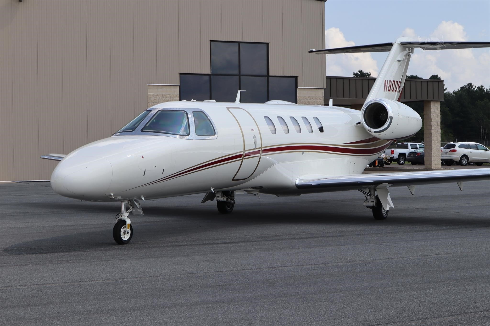 Image of tail N265BF