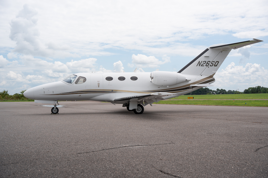 Image of tail N26SQ