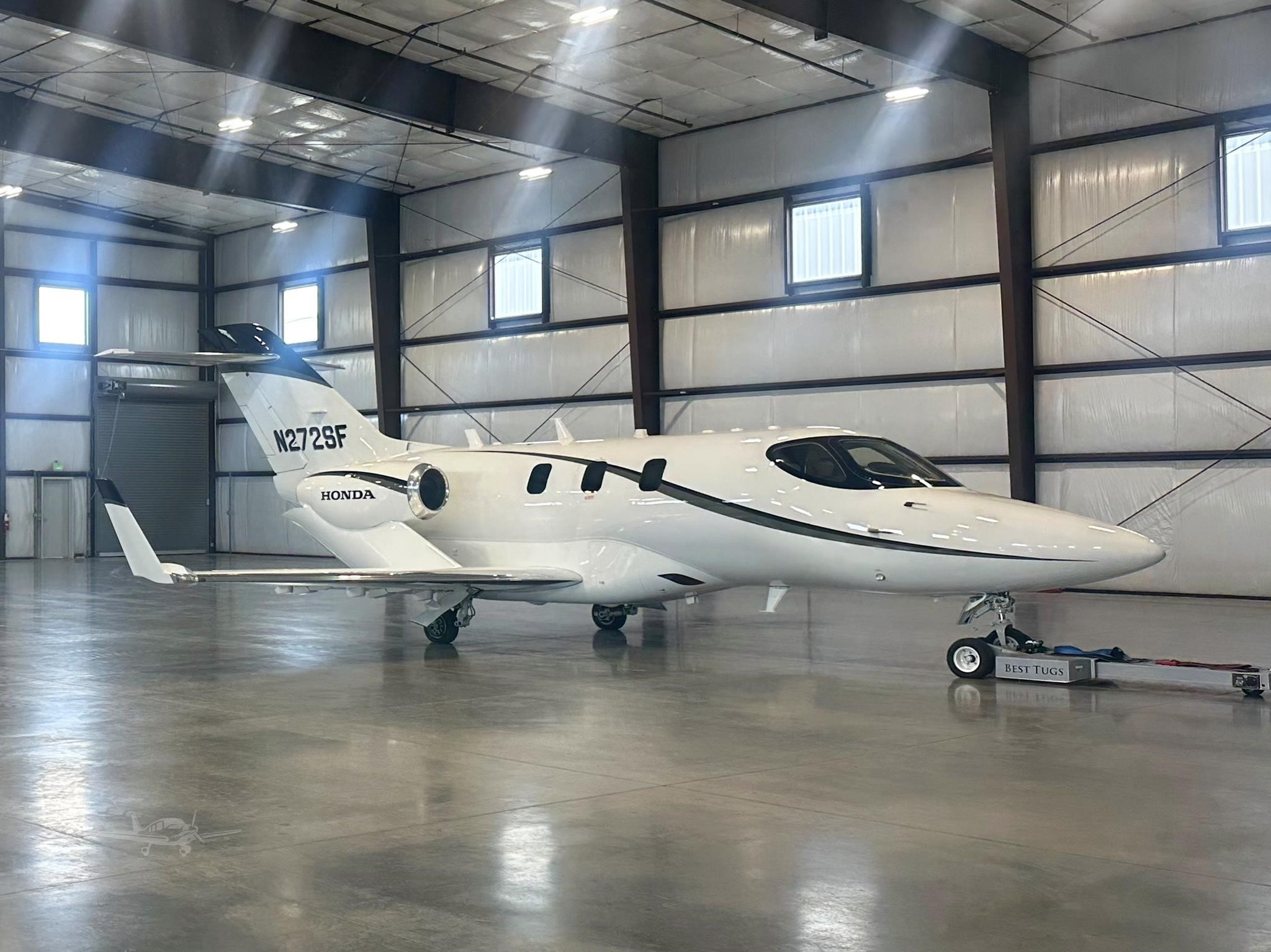 Image of tail N272SF