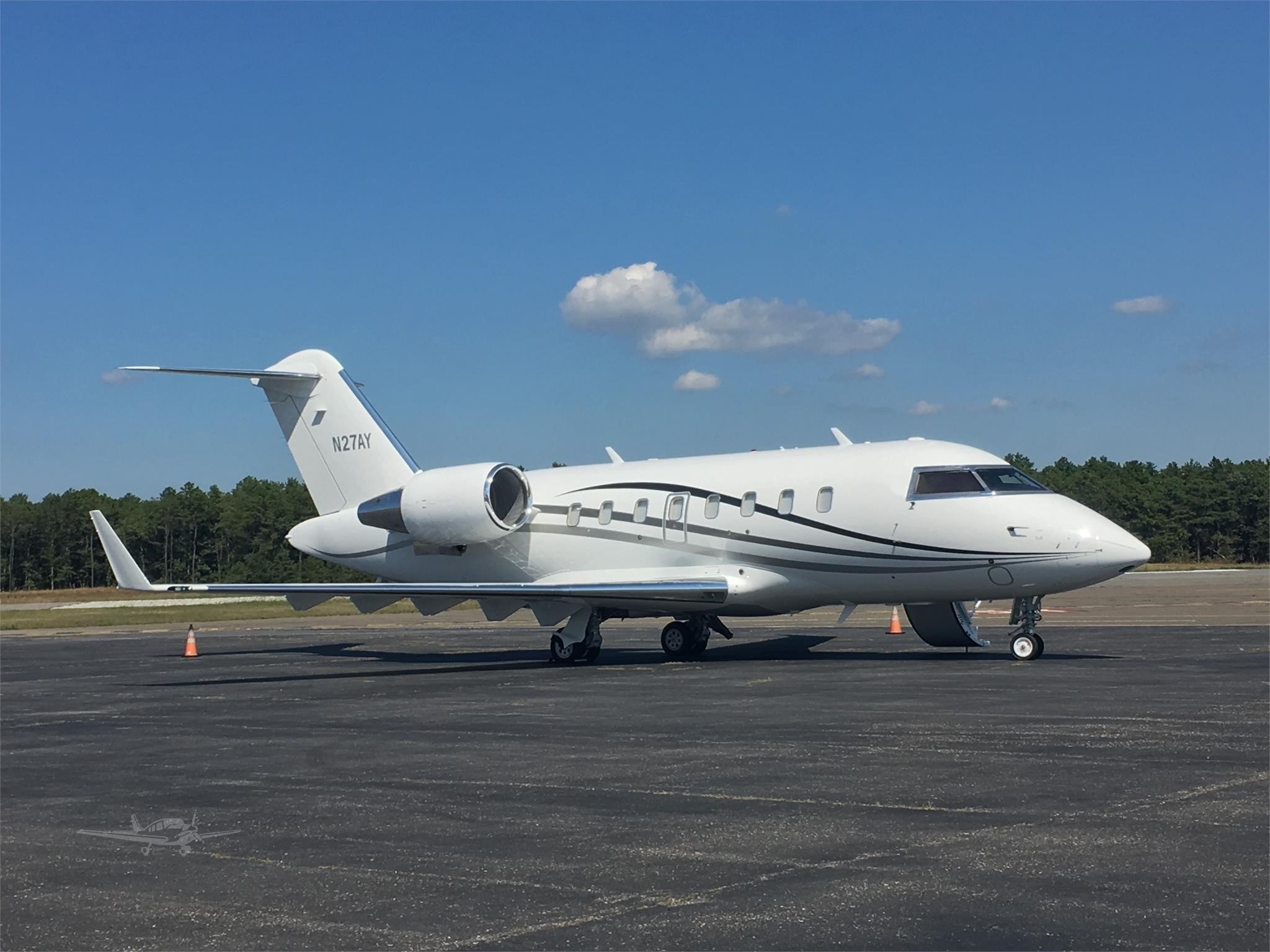 Image of tail N27AY