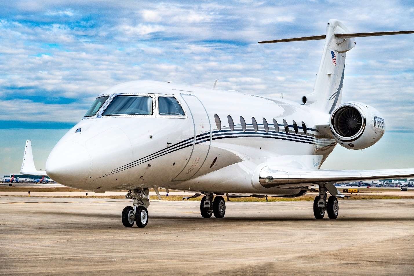 Image of tail N280HX
