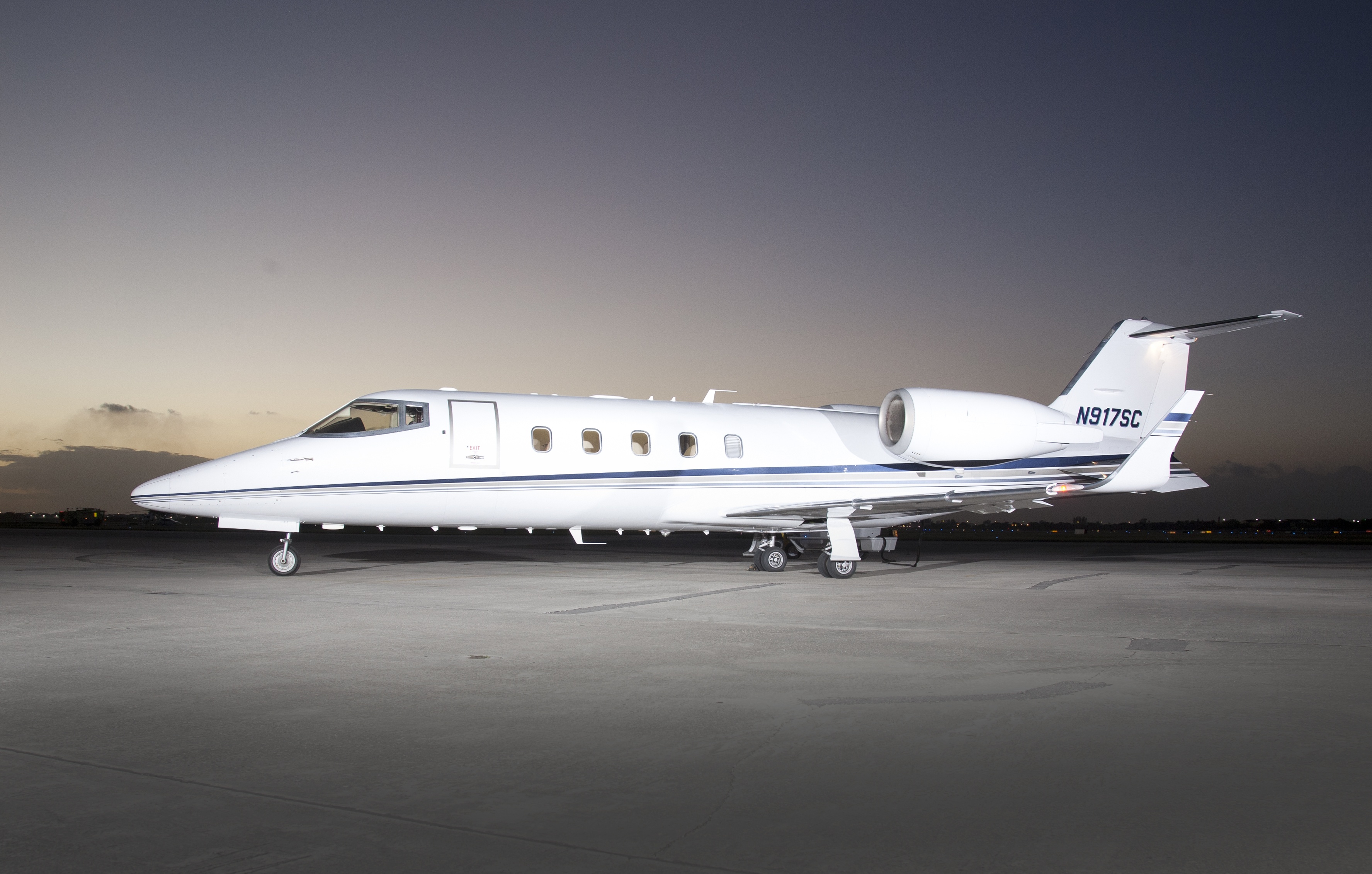 Image of tail N281JD