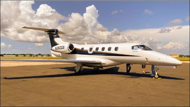 Image of tail N282GS