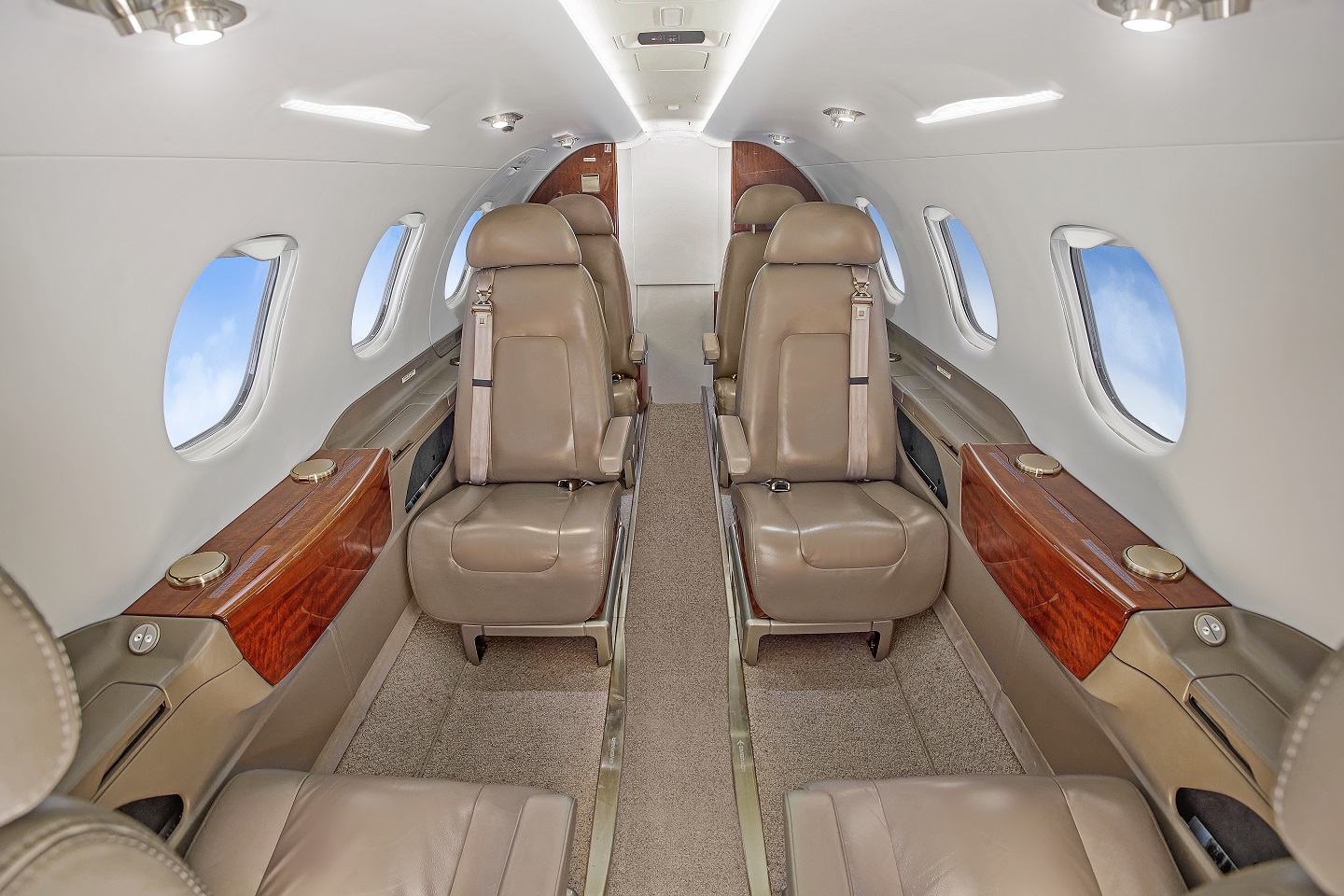 Aircraft Image for N302AZ