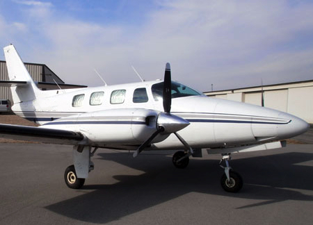 Image of tail N303DB