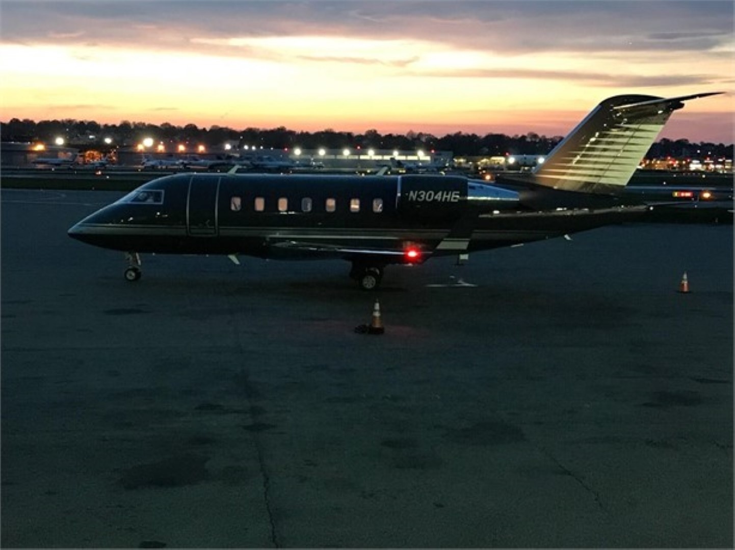 Image of tail N304HE