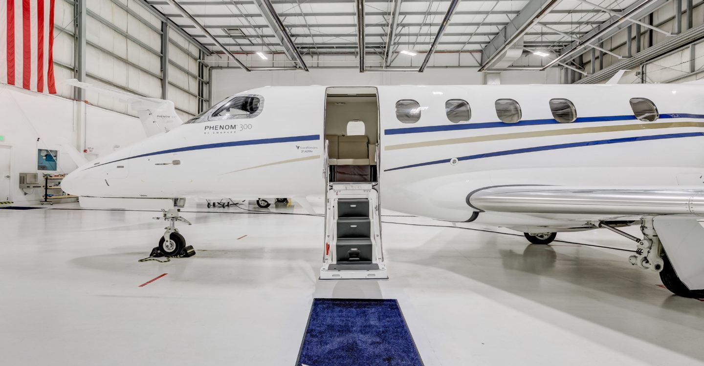 Image of tail N306GV
