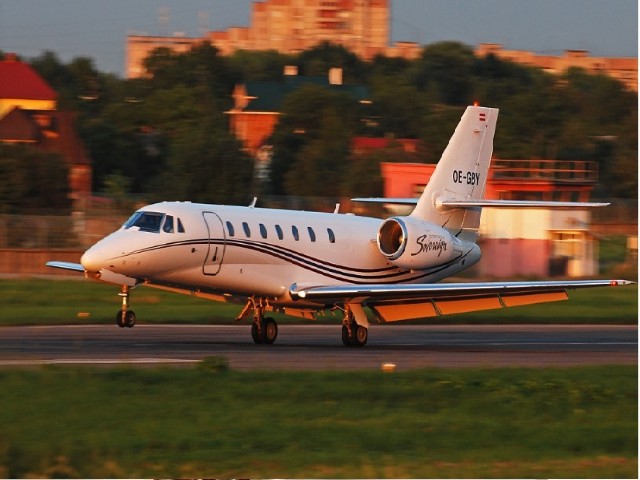 Image of tail N307LS