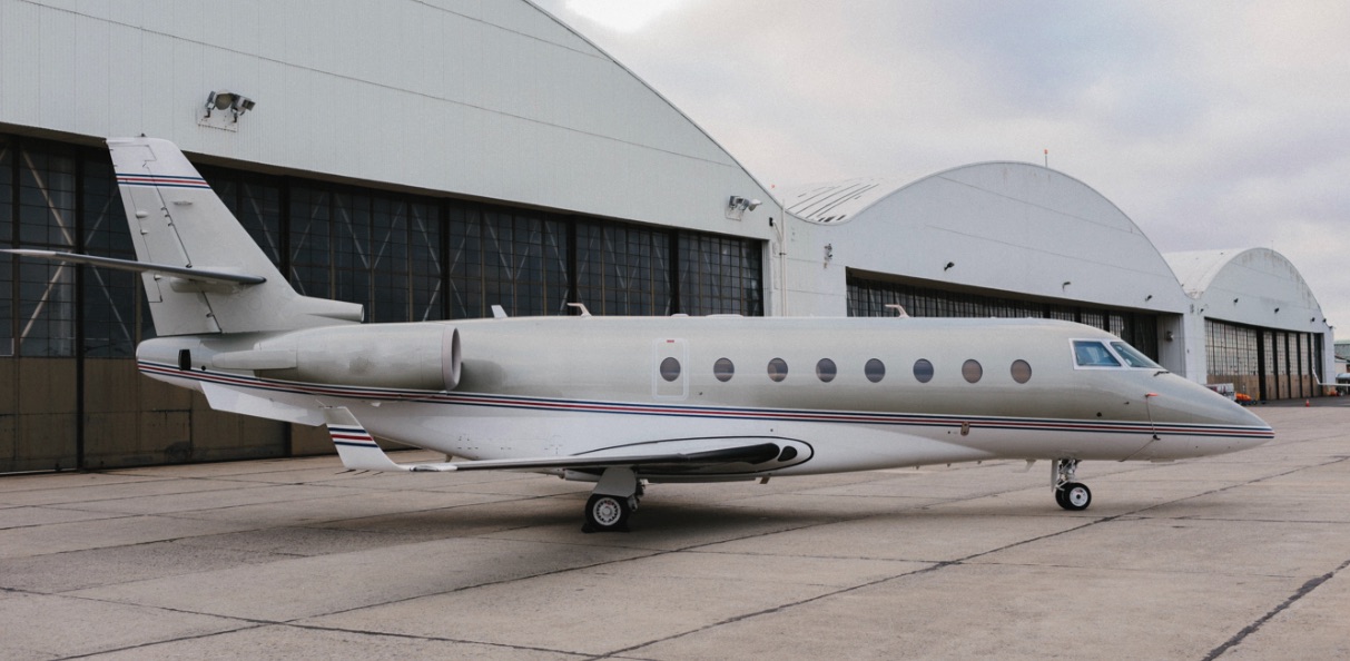 Image of tail N318JF