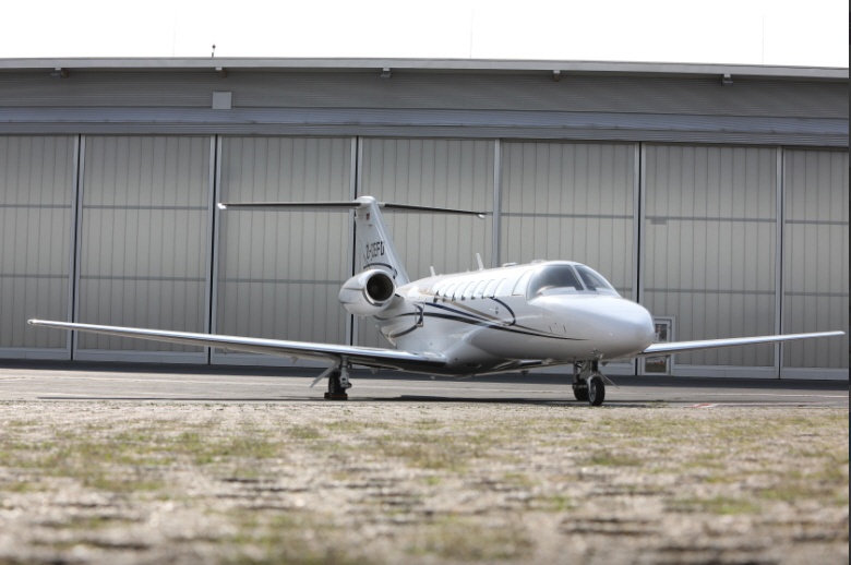 Image of tail N320CJ