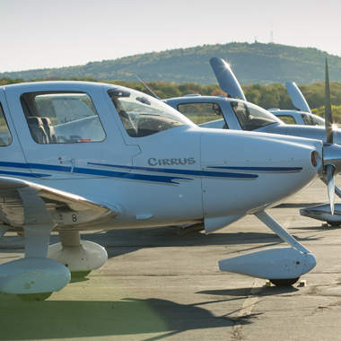 Image of tail N323SR