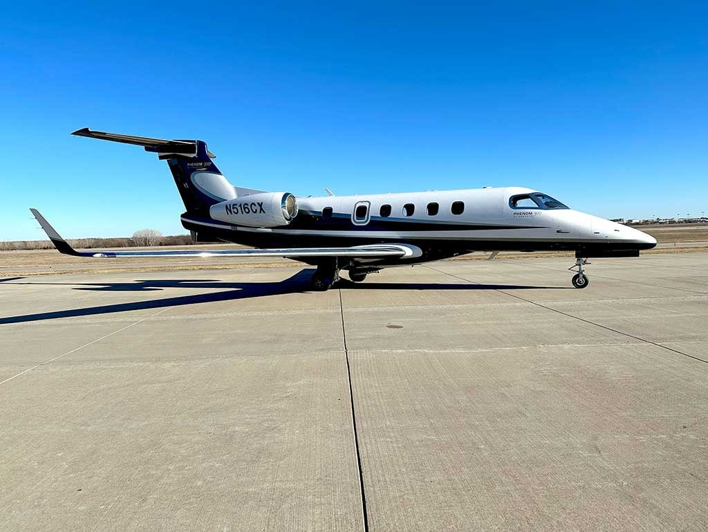 Image of tail N324CX