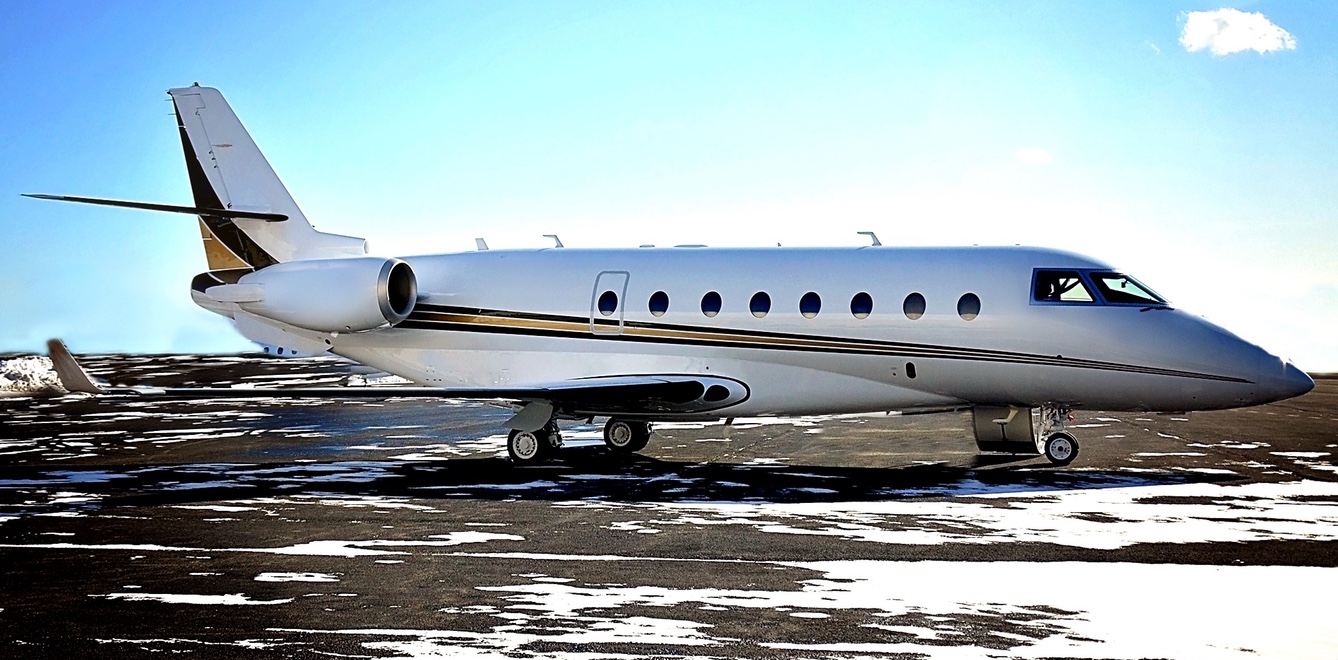 Image of tail N329PK
