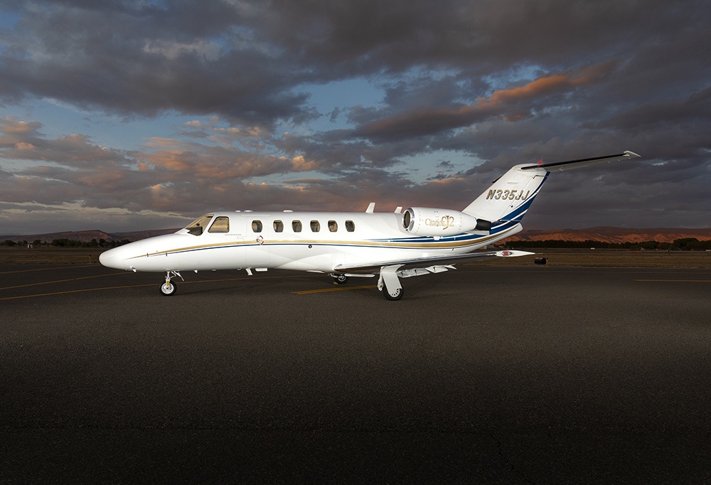 Image of tail N335JJ