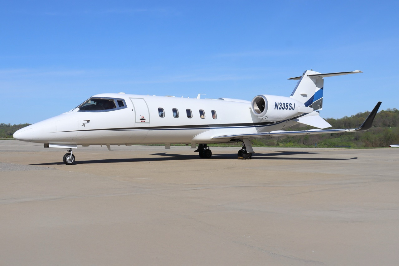 Image of tail N335SJ