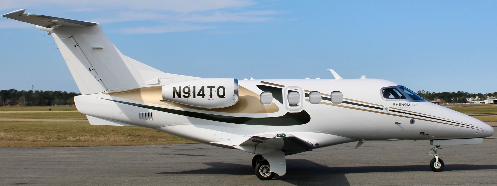 Image of tail N337VB