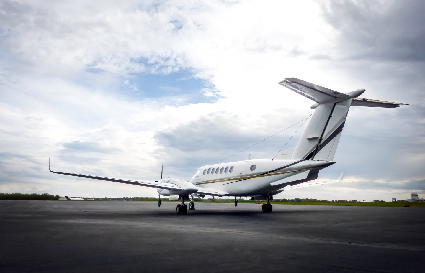 Image of tail N350HC