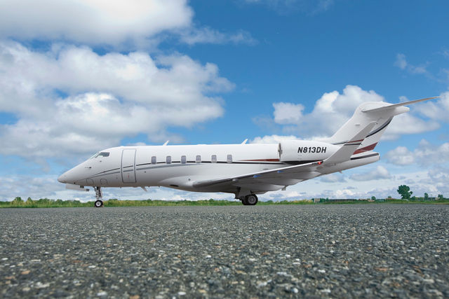 Image of tail N350JR
